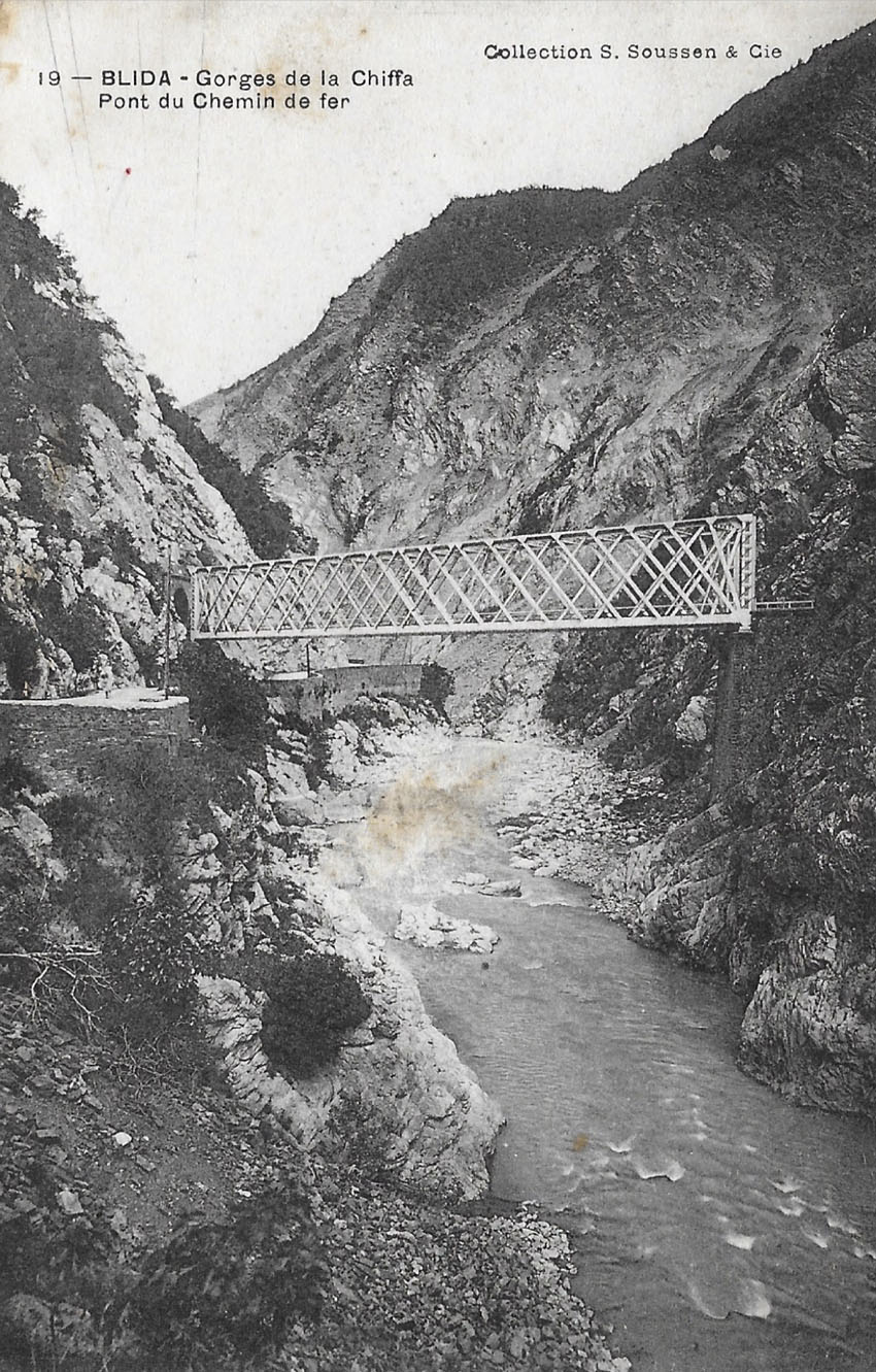 Blida Gorges de la Chiffa Pont-recto.jpg